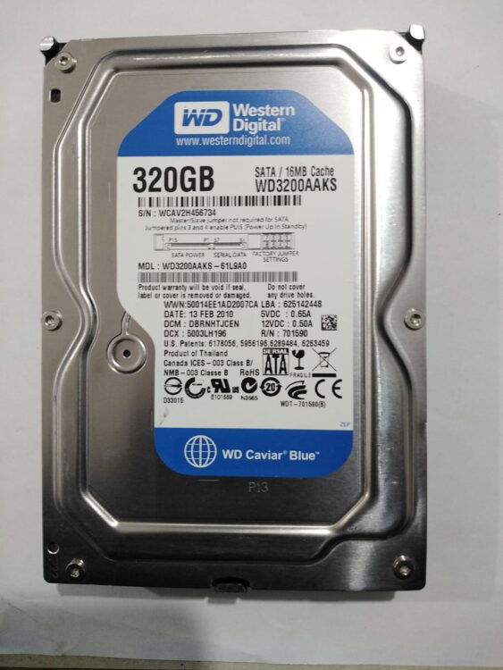 Se vende disco duro (mecánico) 320 GB SATA (usadito, pero funciona bien)
