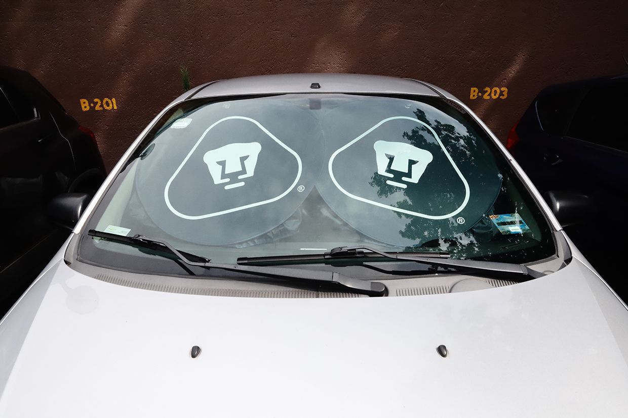 PARASOLES PARA AUTOS PERSONALIZADOS CON TU LOGOTIPO