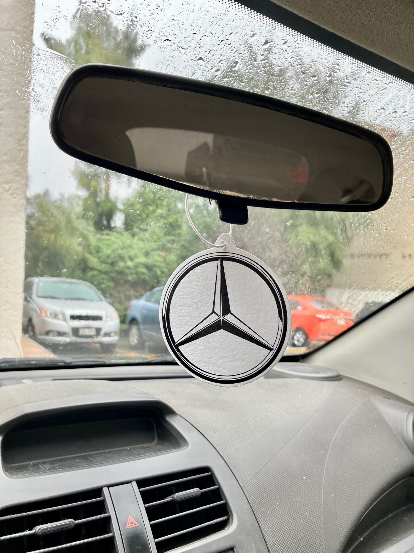 TARJETAS AROMATIZANTES PARA AUTO PERSONALIZADAS