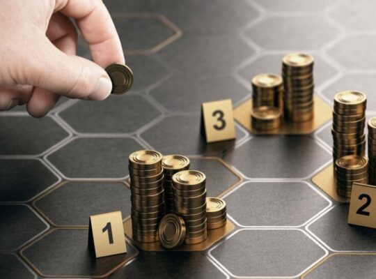 Estratego y Asociados